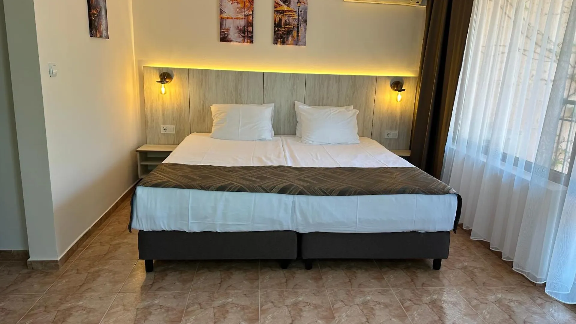 Oleander House And Tennis Club Солнечный берег Отель