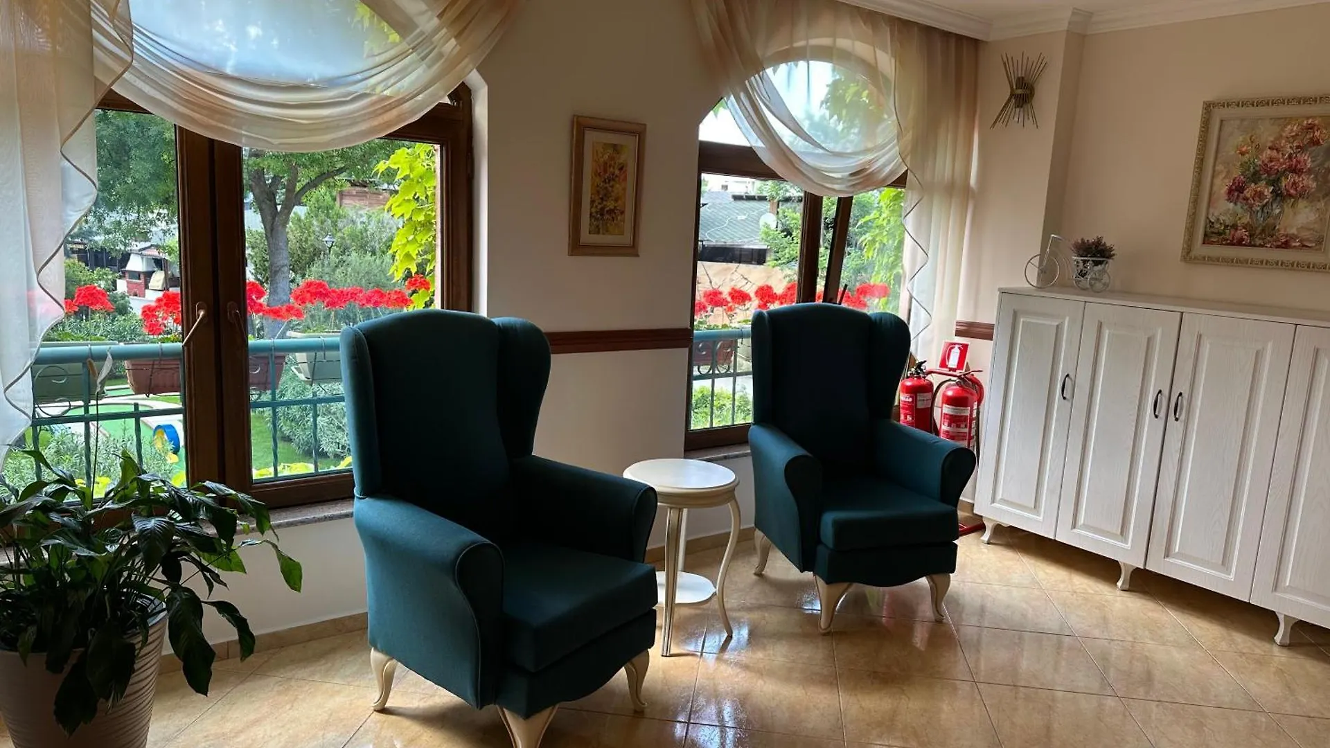 Отель Oleander House And Tennis Club Солнечный берег
