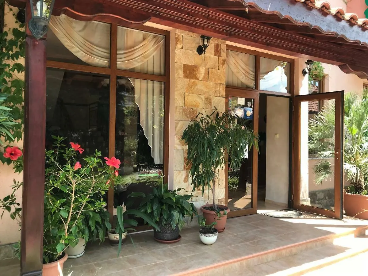 Отель Oleander House And Tennis Club Солнечный берег