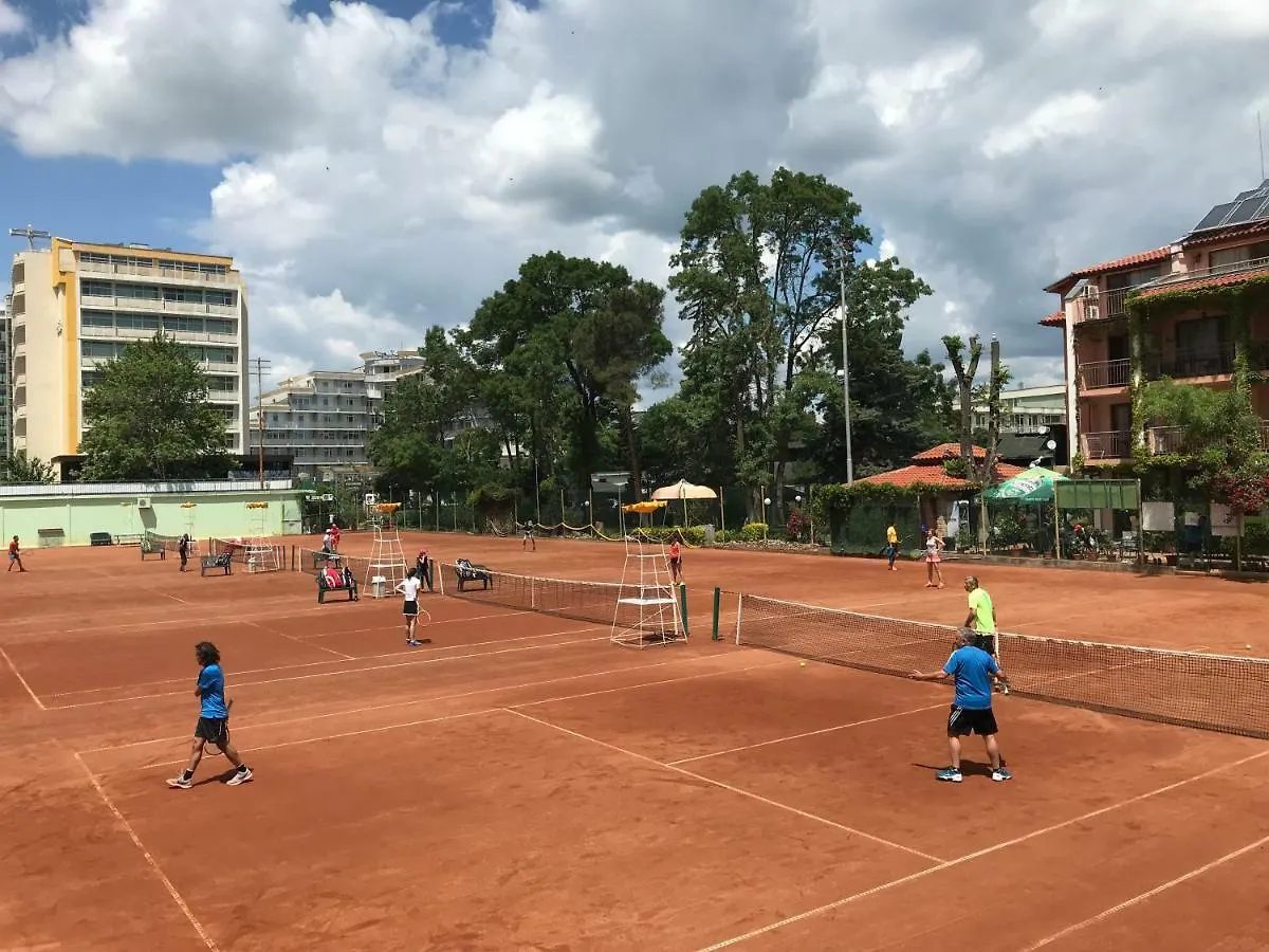 Отель Oleander House And Tennis Club Солнечный берег