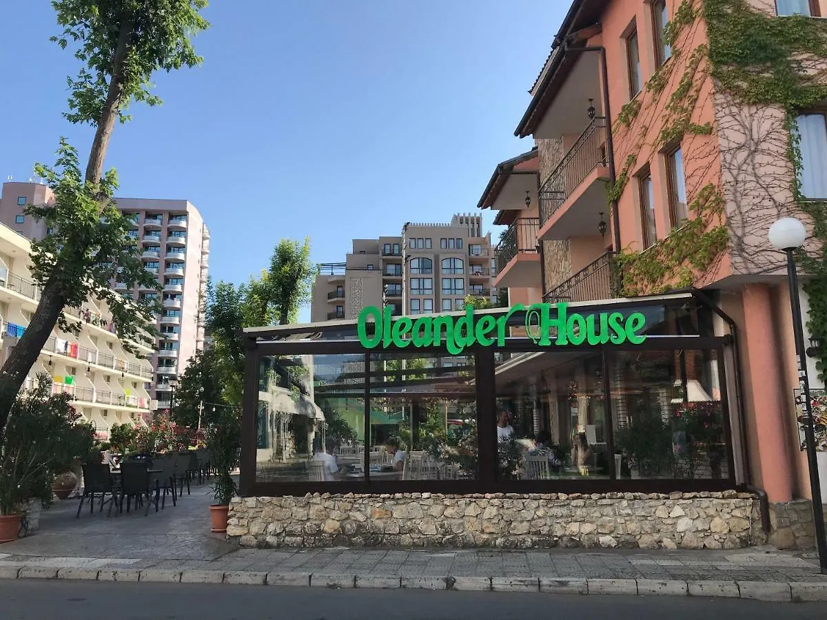 Oleander House And Tennis Club Солнечный берег 3*,
